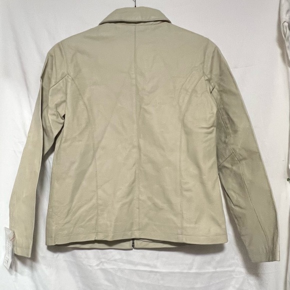 NWT VINTAGE USA Genuine Leather Jacket in Bone | Classic | Fall | Winter - Picture 6 of 13